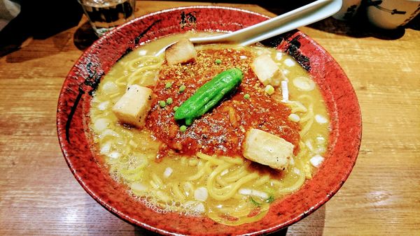 「【期間限定】南高梅の酸辛味噌ら～麺(大)」@創始麺屋武蔵の写真