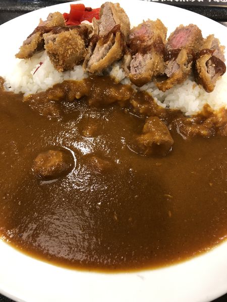 「牛カツカレーライス」@レストラン ヨコオ 大阪のれんめぐり店の写真