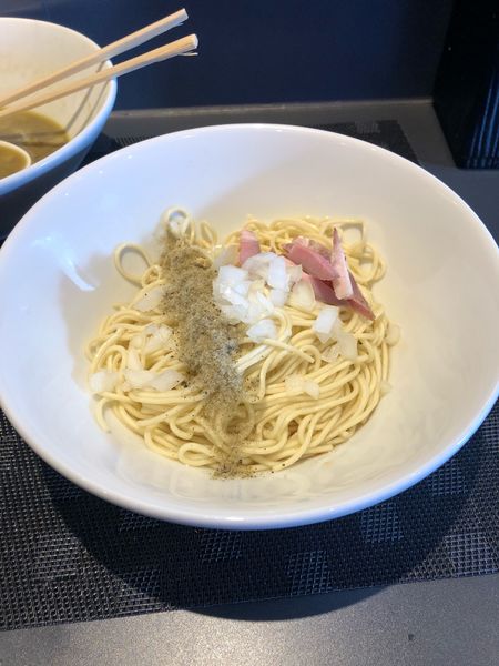 「和え玉　醤油300円」@煮干乱舞の写真