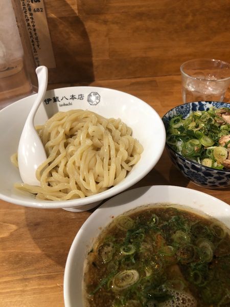 「伊蔵八のつけそば&ネギライス」@中華そば つけそば 伊蔵八 本店の写真