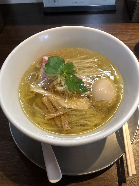 「味玉中華そば〔塩〕」@麺道 麒麟児の写真