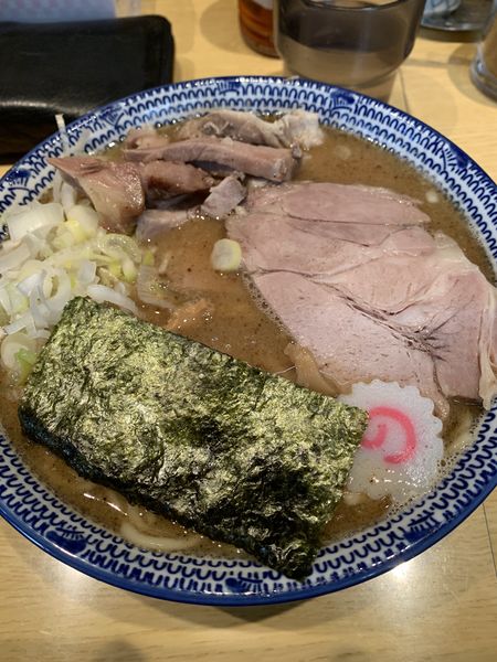 「中華そば半チャーシュー」@くり山の写真