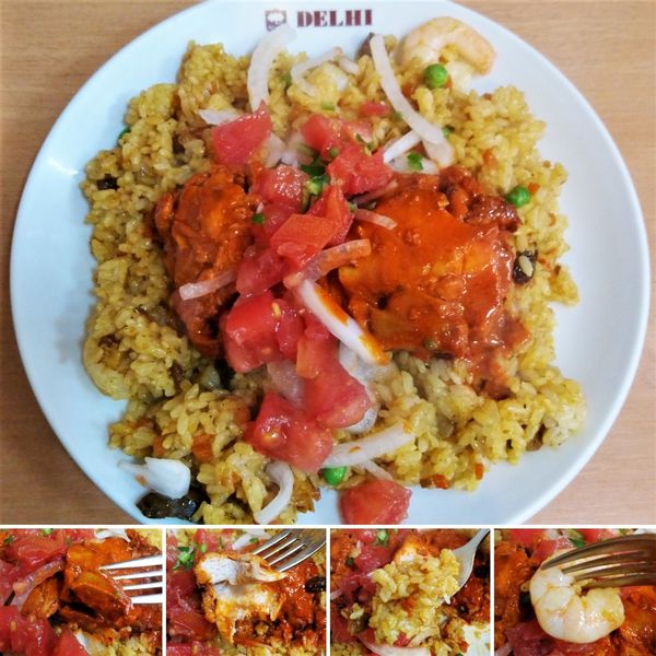 「タンドリーチキンドライカレー(水曜日限定) 1320円」@デリー 上野店の写真