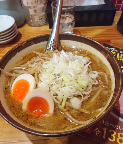 「札幌味噌らーめん 味玉」@らーめん 田中家の写真