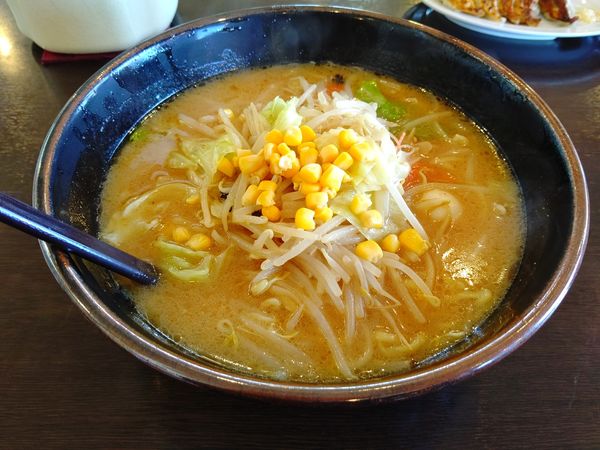 「みそ野菜ラーメン(並盛・150g)865円」@らぁめん味蔵の写真