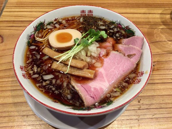 「八王子ブラック 800円＋焼豚(2枚)‬ 200円」@いしかわやの写真