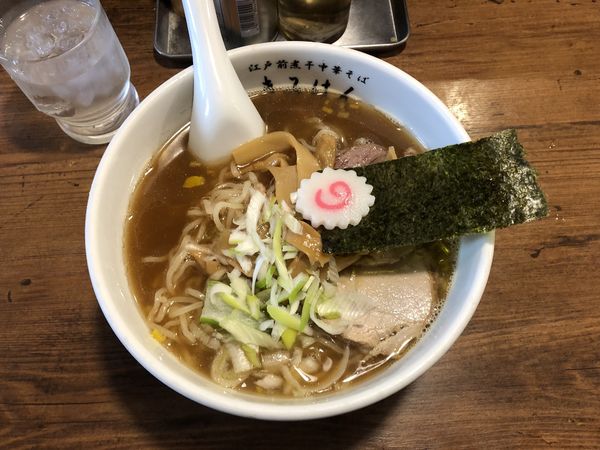 「中華そば醤油 大盛り900円」@江戸前煮干し中華そば きみはん 総本店の写真