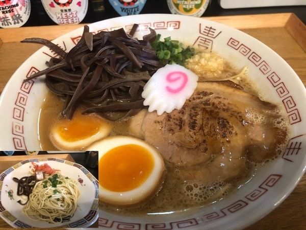 「【限定】濃厚とんこつ久留米らぁめん、木耳増し50円」@麺's キッチン RIRIの写真