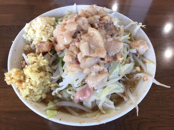 「ラーメン小」@ラーメン 滋悟郎の写真