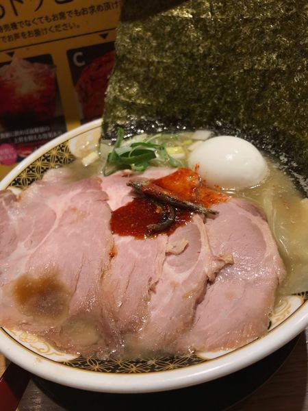 「すごい煮干ラーメン 特製」@すごい煮干ラーメン凪 池袋西口店の写真