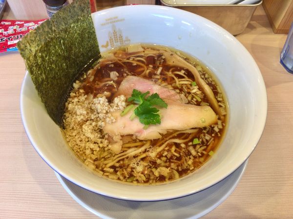 「醤油鶏そば(麺硬め) 800円」@鶏そばムタヒロ 花小金井店の写真