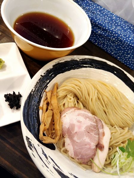 「醤油つけ麺」@らぁ麺  麦一粒の写真