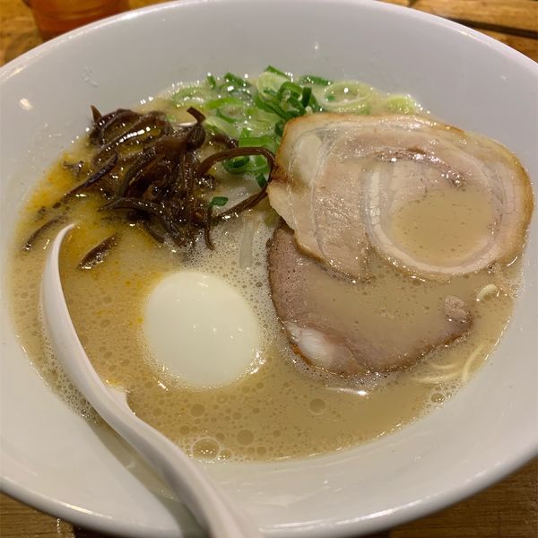 「味玉白丸」@博多一風堂 仙台青葉通り店の写真