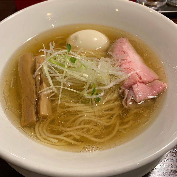 「塩らーめん」@らーめん 本竈の写真
