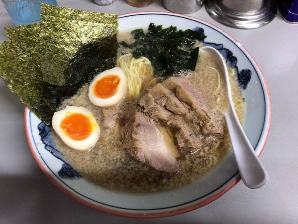 「チャーシューメン(アブラ多め、味濃いめ) 900円」@ラーメンショップ 122号騎西店の写真
