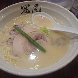鶏白湯ラーメン（850円）