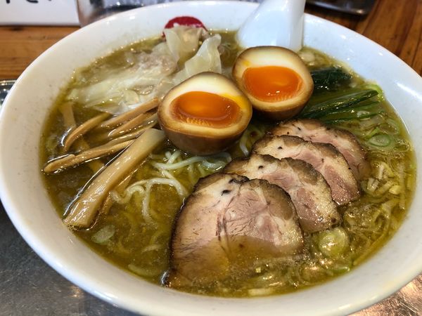 「まるきそば　中　1100円」@中華そば まるきの写真