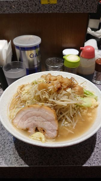 「大ラーメン  野菜  ニンニク  アブラマシ」@ラーメン宮郎の写真