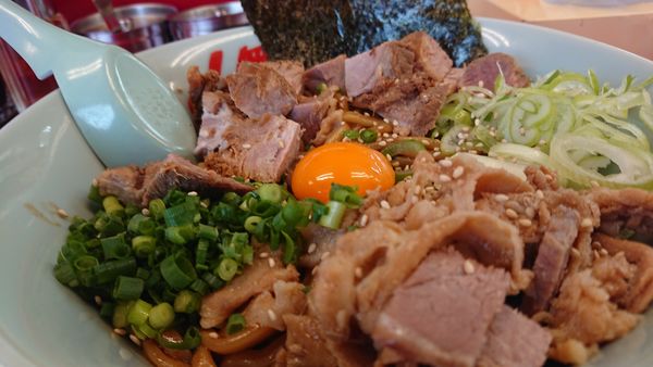 「まぜそば」@ラーメン山岡家 鶴ヶ島店の写真