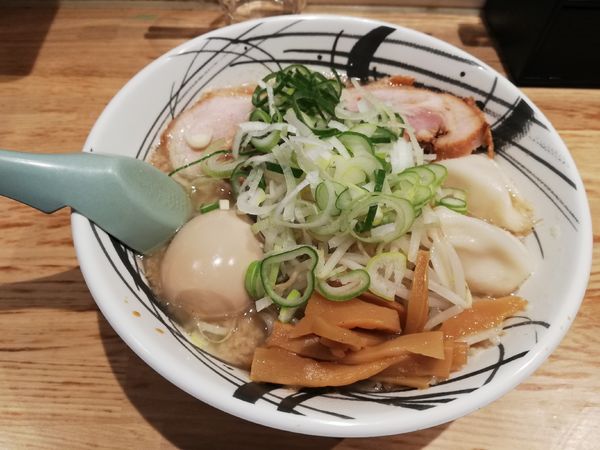 「しょうゆらーめん」@麺将 ケン暴の写真