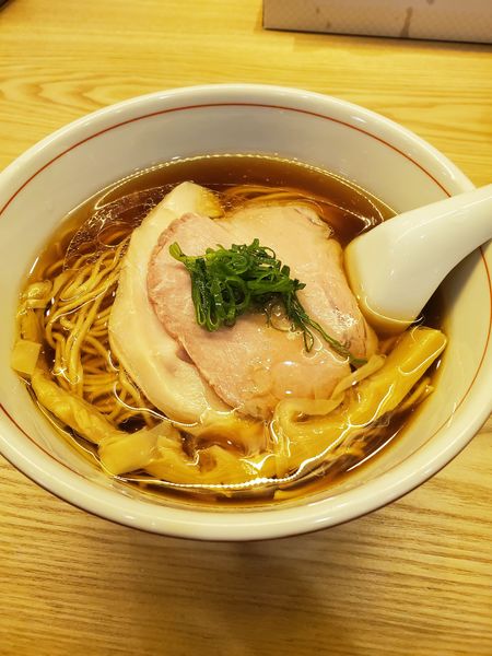 「醤油らぁ麺」@らぁ麺 ふじ松の写真