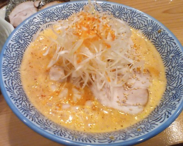 「ごまの辛いそば」@中華そば 笑歩の写真