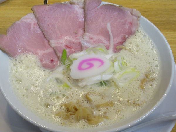 「鶏そば（780円）」@鶏そば なる川の写真