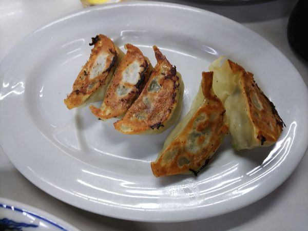 「餃子　300円」@中華料理タカノの写真