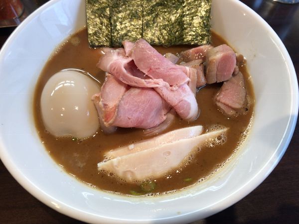 「特製豚骨魚介ラーメン780円」@中華そば 馨の写真