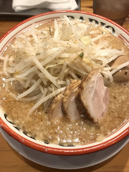「麺少なめ、味玉付き」@らーめん バリ男 日本橋店の写真