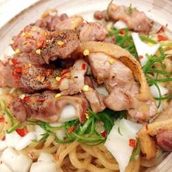 ラーメンまぜそば 鶏冠の画像