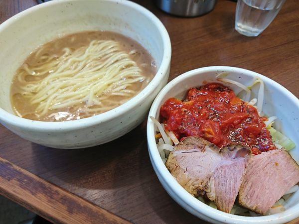 「ハーフらーめん(トマベジ)720円」@麺処 一笑の写真