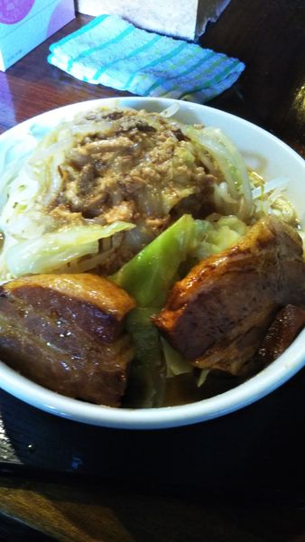 「味噌スペシャル+大盛り」@自然洞 麺舗の写真