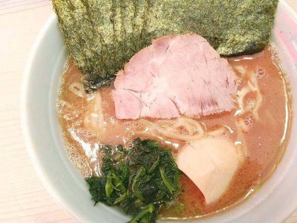 「らーめん（並）＋のり＋半熟玉子」@家系 武の極みの写真