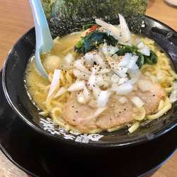 ラーメン並¥720