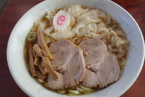 「ワンタンメン」@宝来軒の写真