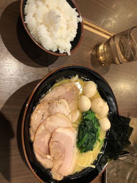 「チャーシューラーメン」@横濱家系ラーメン 壱角家 川越店の写真