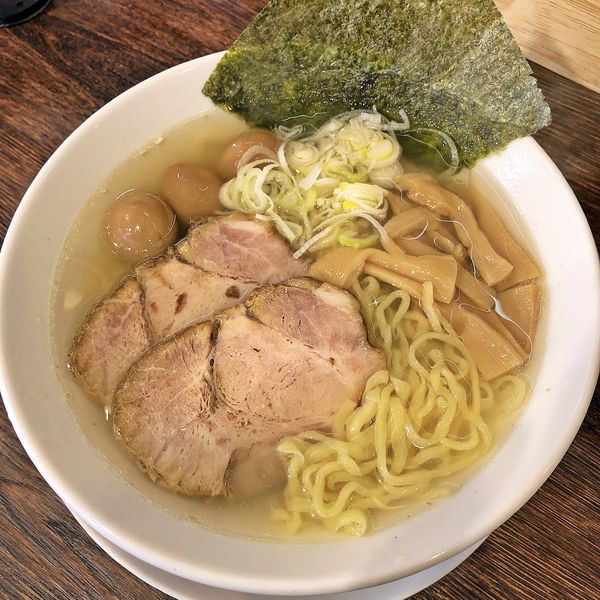 「ラーメン￥590＋クーポンうずら玉子」@元祖打卤麺 香辣居 8号店の写真