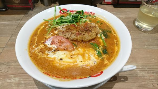 「【昼】限定：絶品チーズバーグクリームトマト麺」@太陽のトマト麺 渋谷道玄坂支店の写真