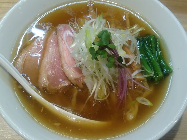 「手揉み中華ソバ（薄口）¥850+生姜¥50（味玉クーポン）」@中華ソバ ビリケンの写真