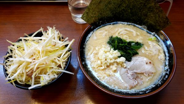 「ネギラーメン」@宮本商店 川口新井宿店の写真