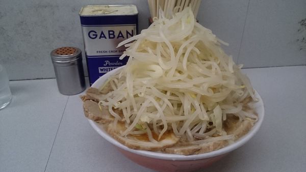 「大盛チャーシューダブル(ヤサイダブルアブラ)￥１０００」@ラーメン 神田店の写真