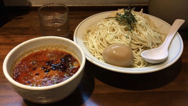 「旨辛つけめん 麺大盛り ＋ 味玉」@中華そば むらさき山の写真