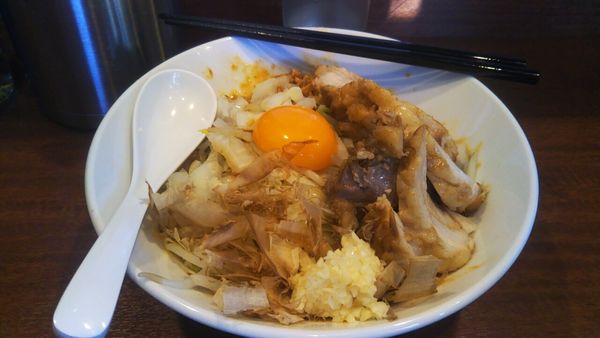 「味噌らーめん+汁なし+豚２枚（ニンニクヤサイカラメ）」@麺屋 づかちゃんの写真