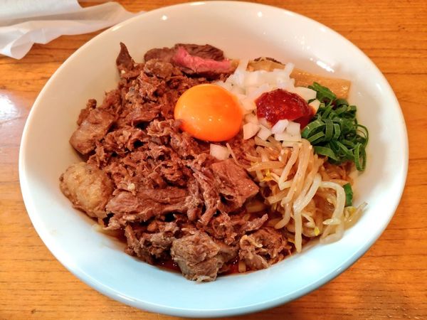 「きまぐれ限定 旨辛牛油そば」@麺屋 シロサキの写真