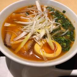 濃厚味噌ラーメン(880円)