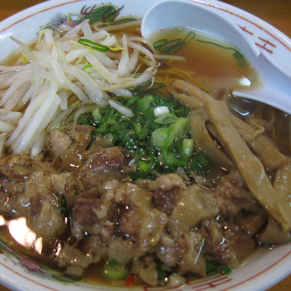 「牛すじラーメン 900円」@ももちゃんラーメンの写真