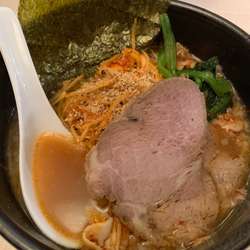 からぶたらーめん