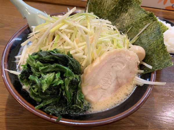 「ネギラーメン」@横浜家系ラーメンとりとんの写真