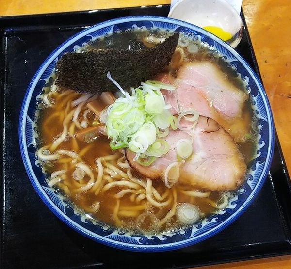 「中華そば普通盛800円太麺仕様」@そば処 春馬の写真